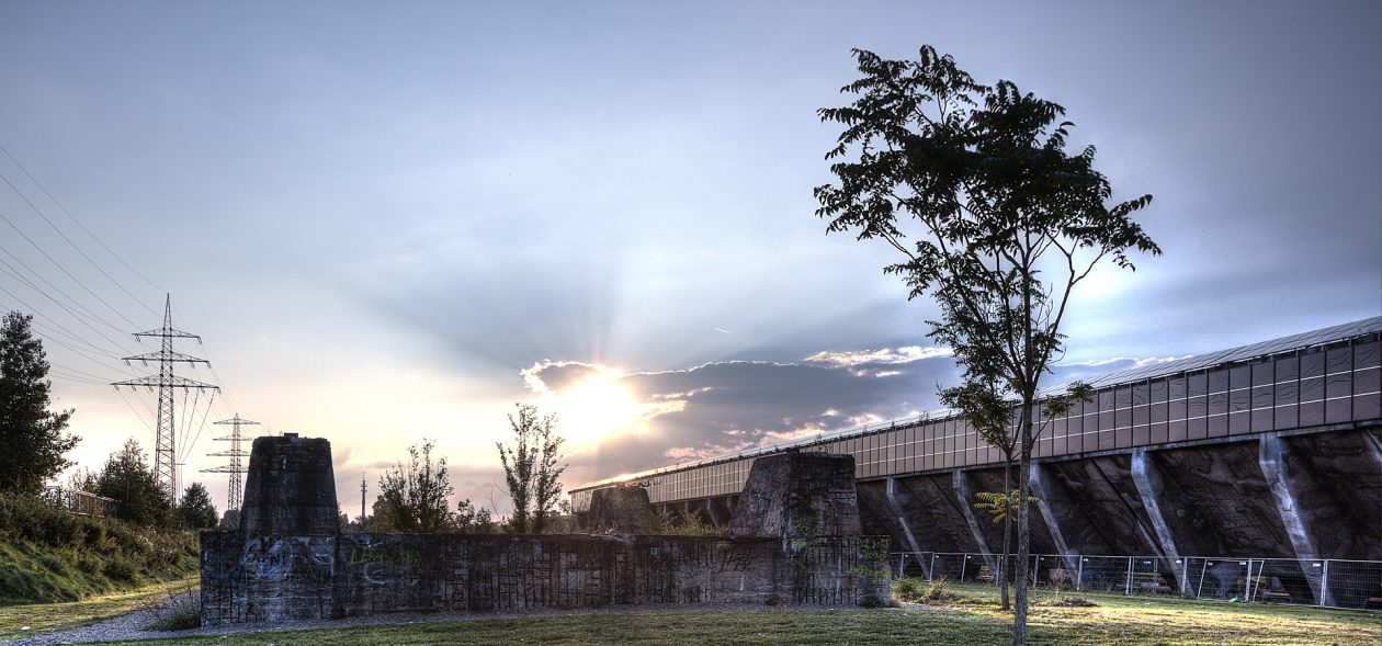 Abenddämmerung am Hochbunker