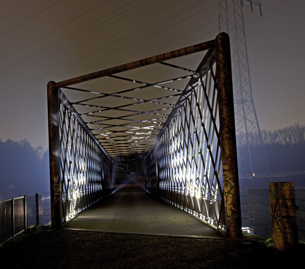 Bruecke im Nordsternpark Gelsenkirchen