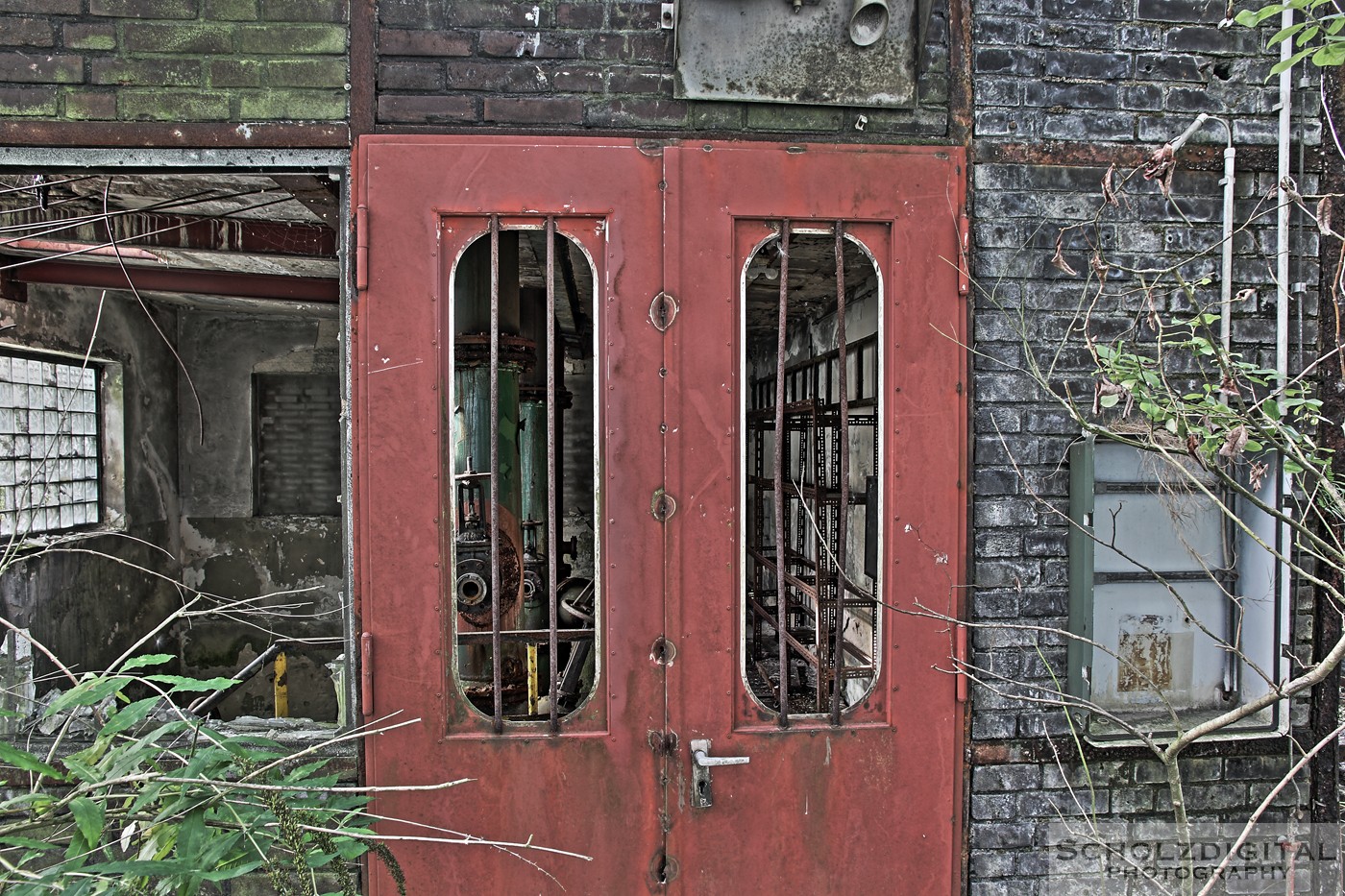 HDR Bild / Aufnahme Lost Place - ein verlassenes Gebäude