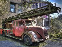 HDR Decay Urban Hospital