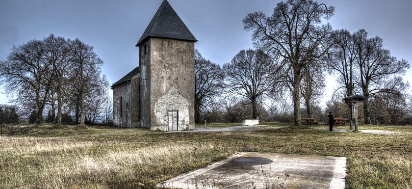 HDR Aufnahme Kirche St. Rochus / Wollseifen / Eifel