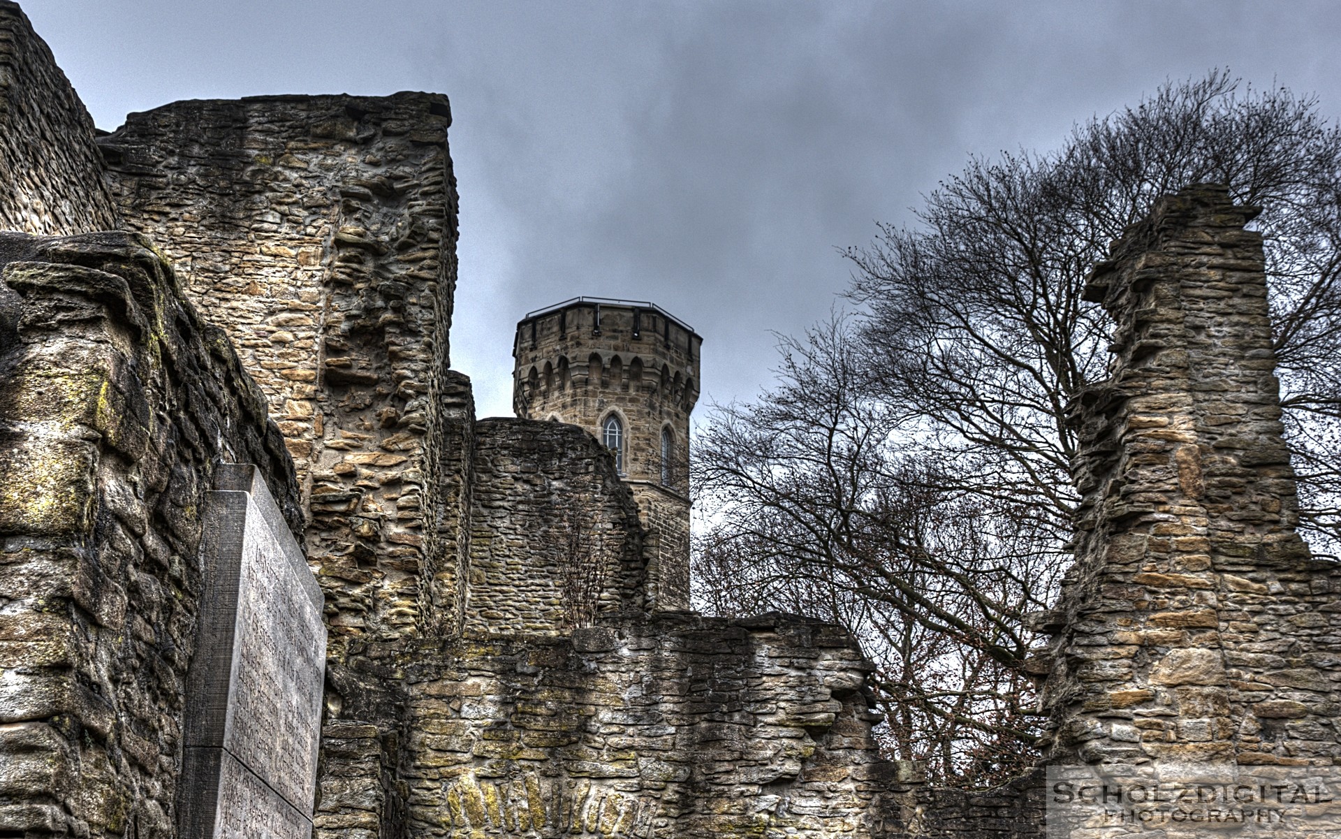 Ruine der steinernen Syburg in Dortmund