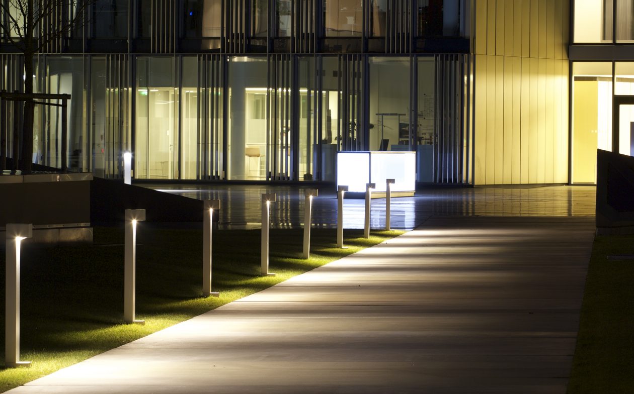 Nachtaufnahme im ThyssenKrupp Quartier in Essen