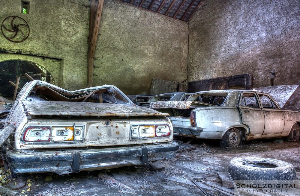 Abandoned Cars - Vauxhall
