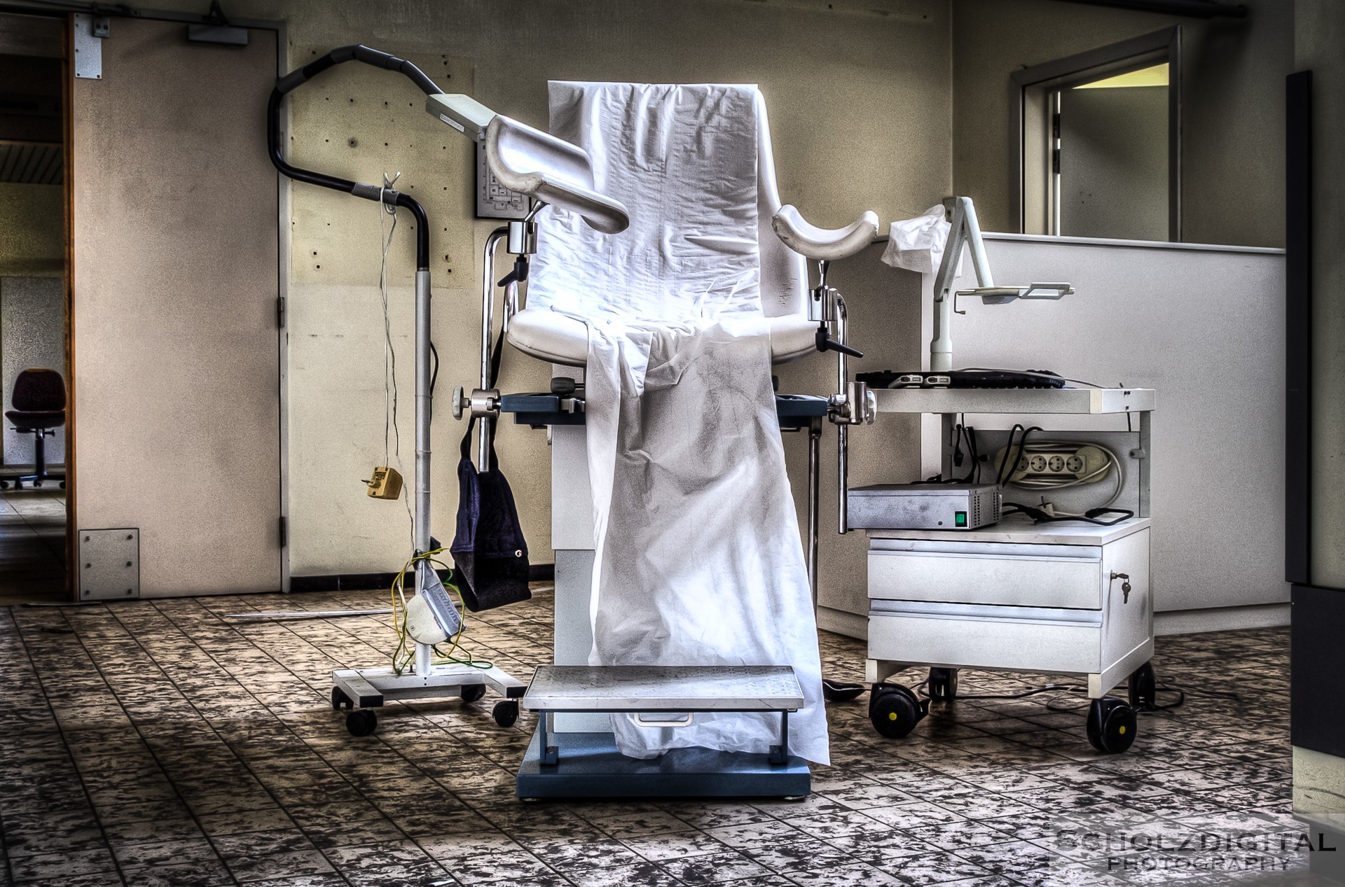 Sick Hospital - urbex verlassenes Krankenhaus