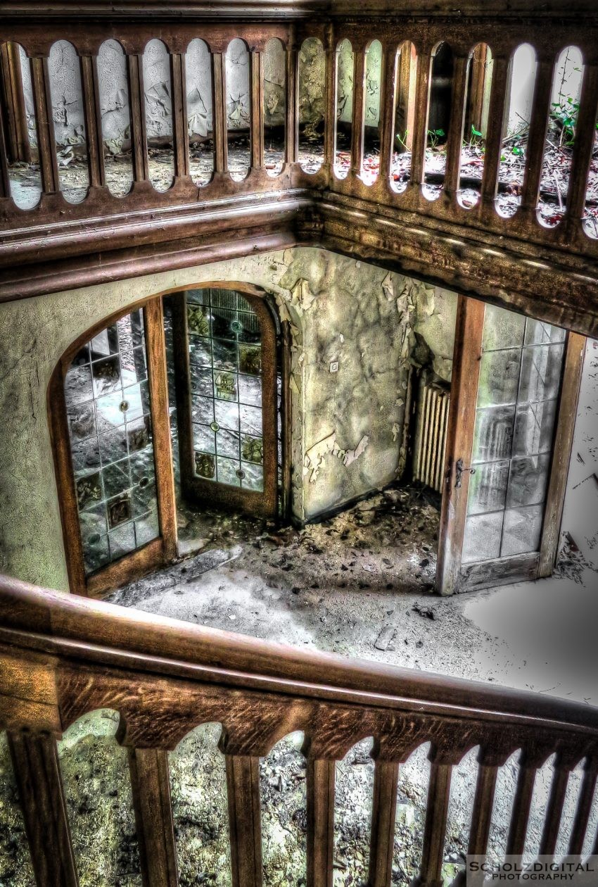 Abandoned Mansion