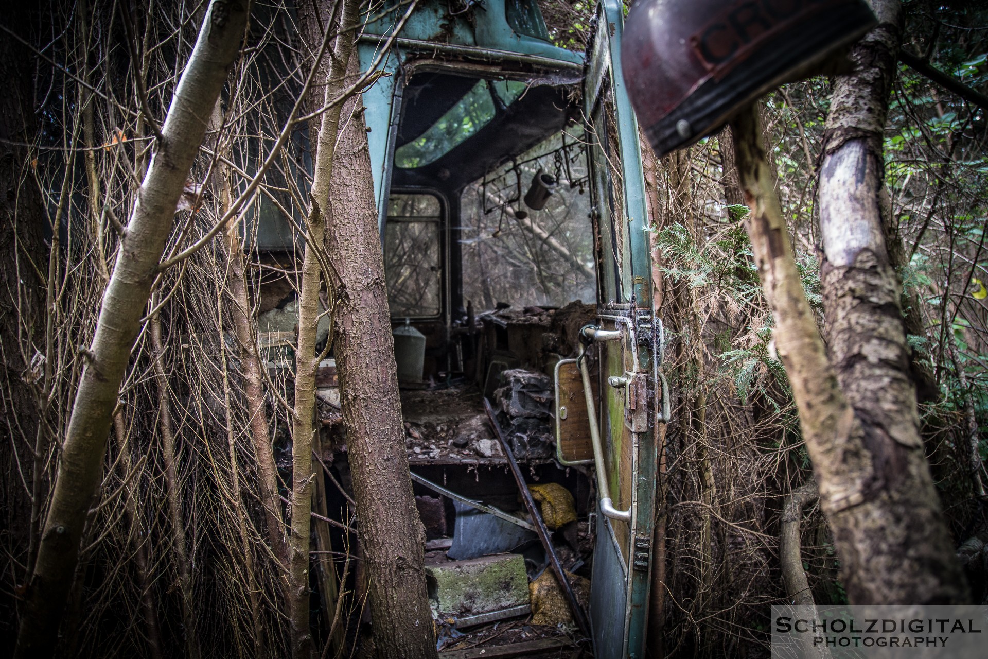 Lost in the woods URBES Lost Place