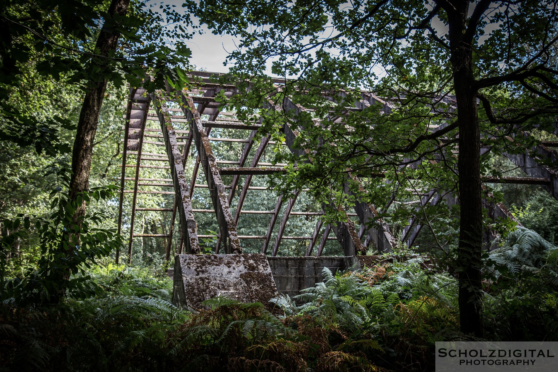 Fliegerhorst Rundbogenhalle