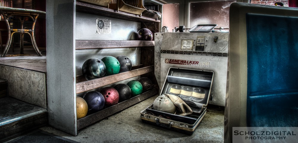 Bowl of Glory bowling Urbex Lost Place HDR