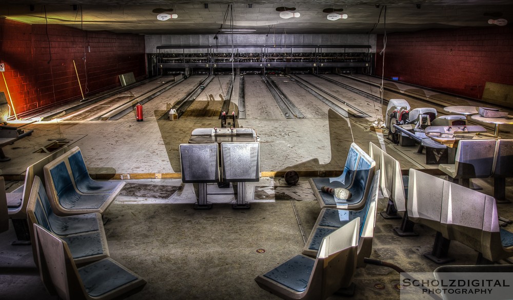 Bowl of Glory bowling Urbex Lost Place HDR