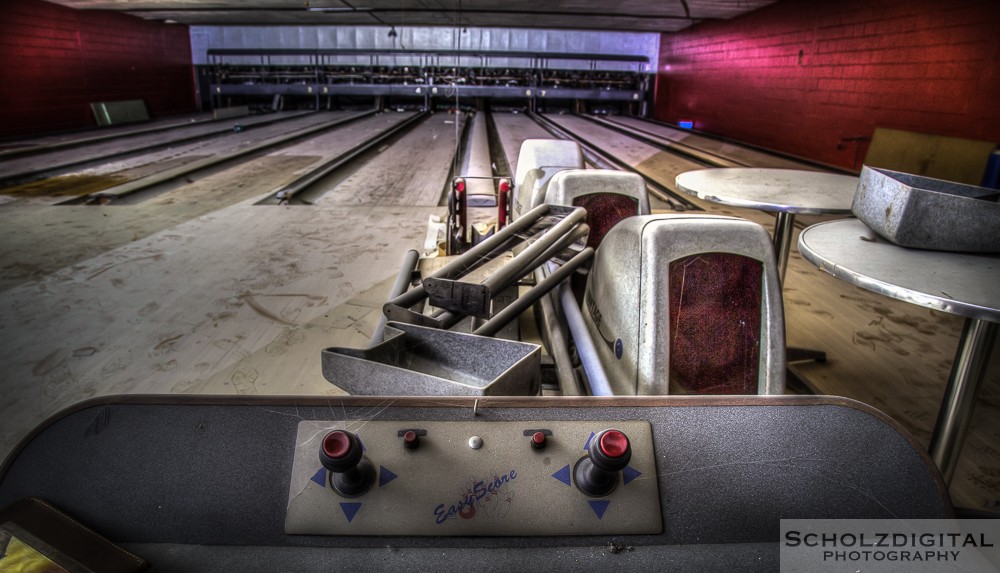 Bowl of Glory bowling Urbex Lost Place HDR