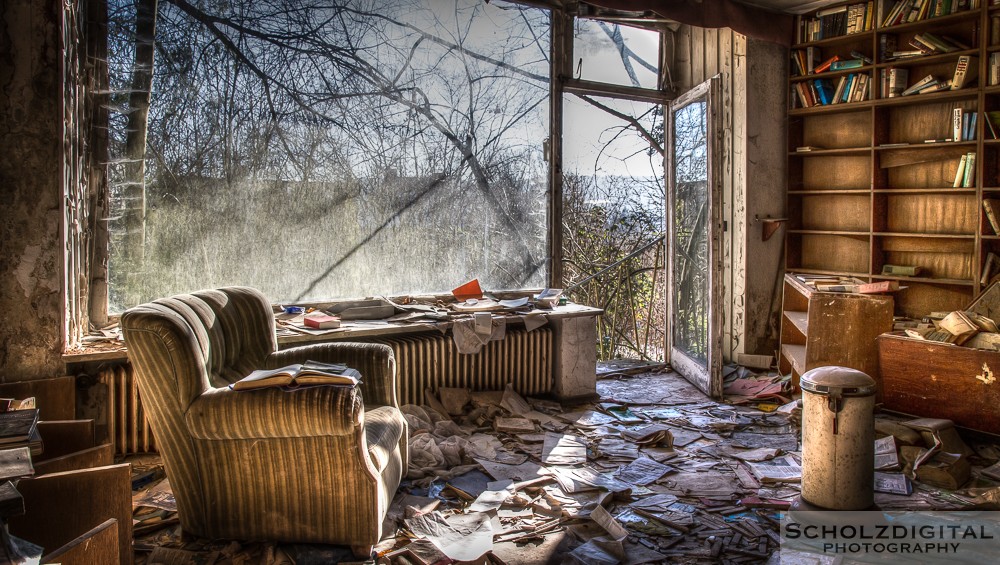 Urologen Villa Dr. Pain - Dr. Anna Urbex HDR