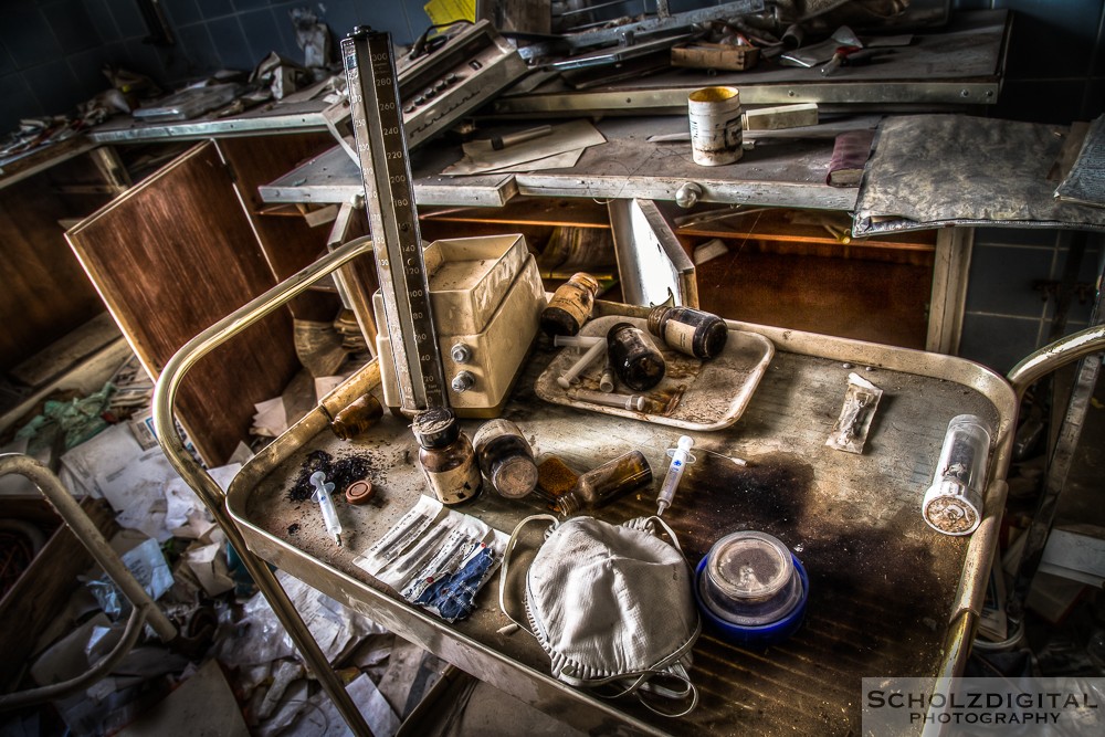 Urologen Villa Dr. Pain - Dr. Anna Urbex HDR