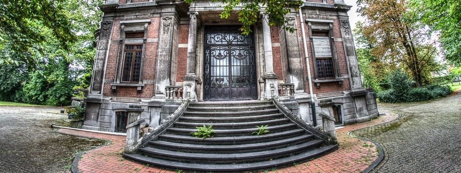 Town Mansion Urbex Belgien