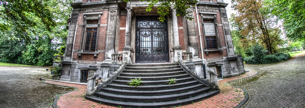 Town Mansion Urbex Belgien