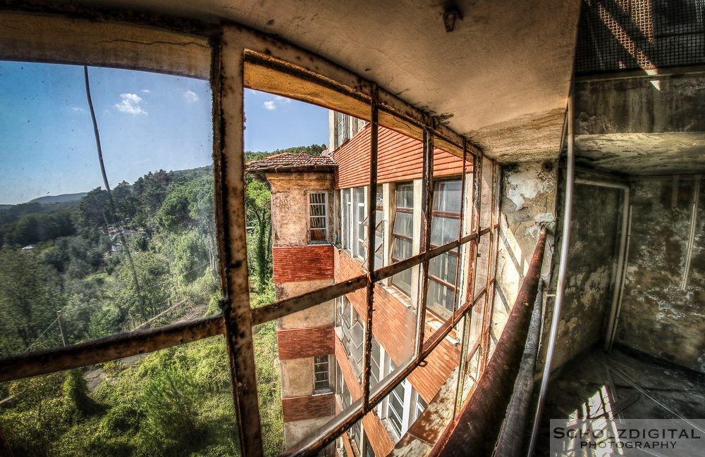 Sanatorio di Arliano - urbex - Lost Place urban exploration