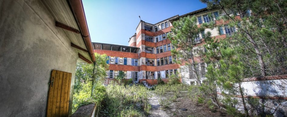 Sanatorio di Arliano - urbex - Lost Place urban exploration