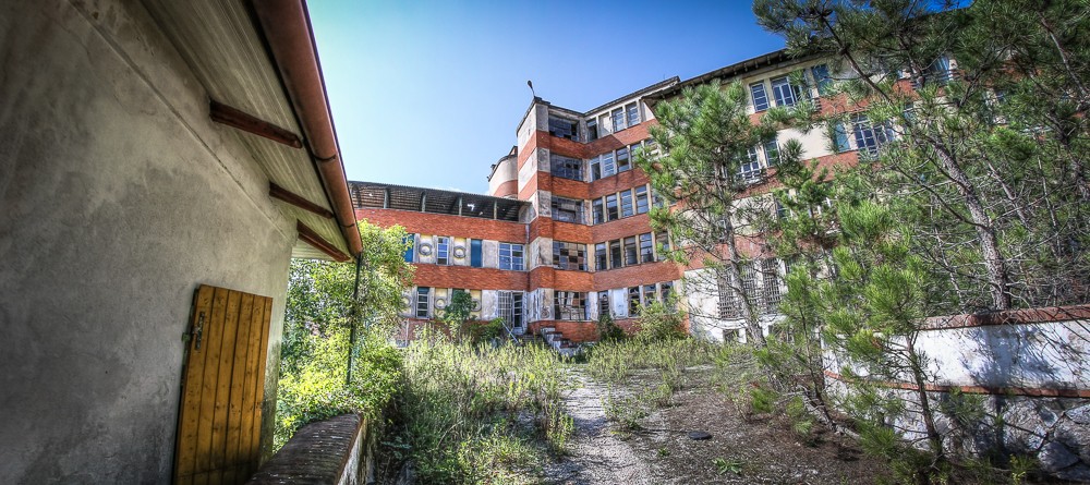 Sanatorio di Arliano - urbex - Lost Place urban exploration