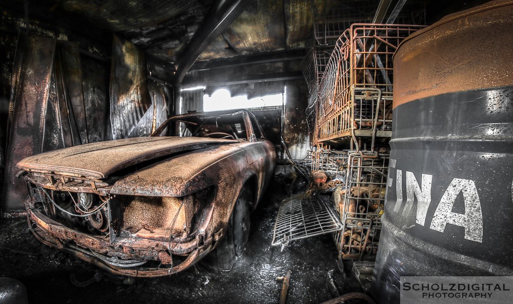 Burned Cars - Lost Place urbex Belgien