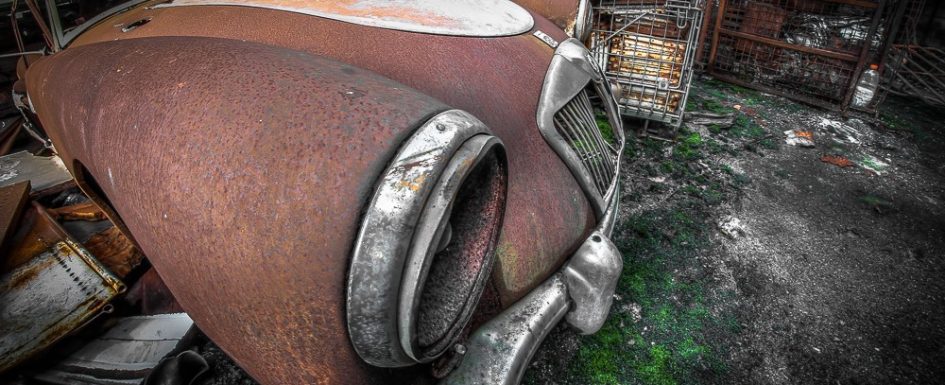 Burned Cars - Lost Place urbex Belgien