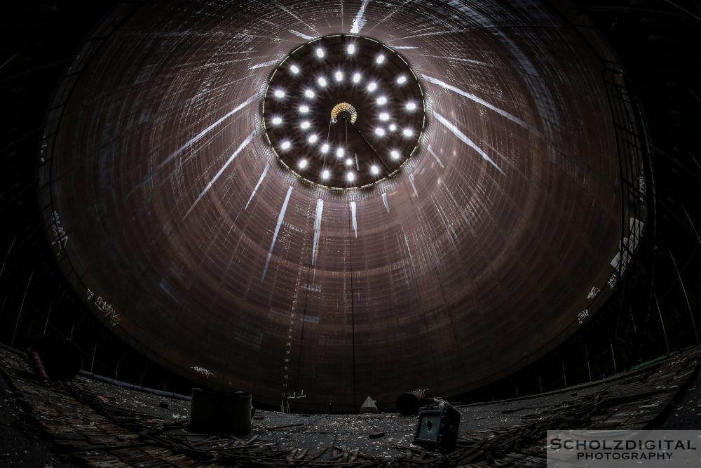 Gasometer Urbex Lost Place verlassener Ort Space Invaders