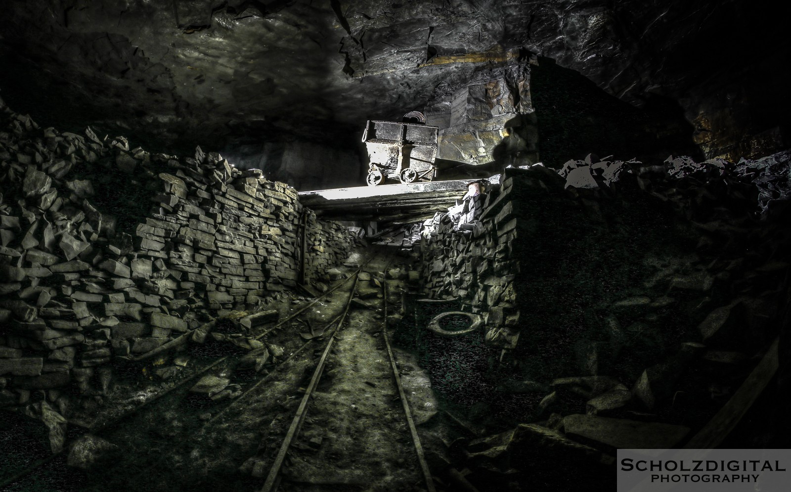 Indiana Jones Bergwerk verlassene Mine in Belgien Urban exploration