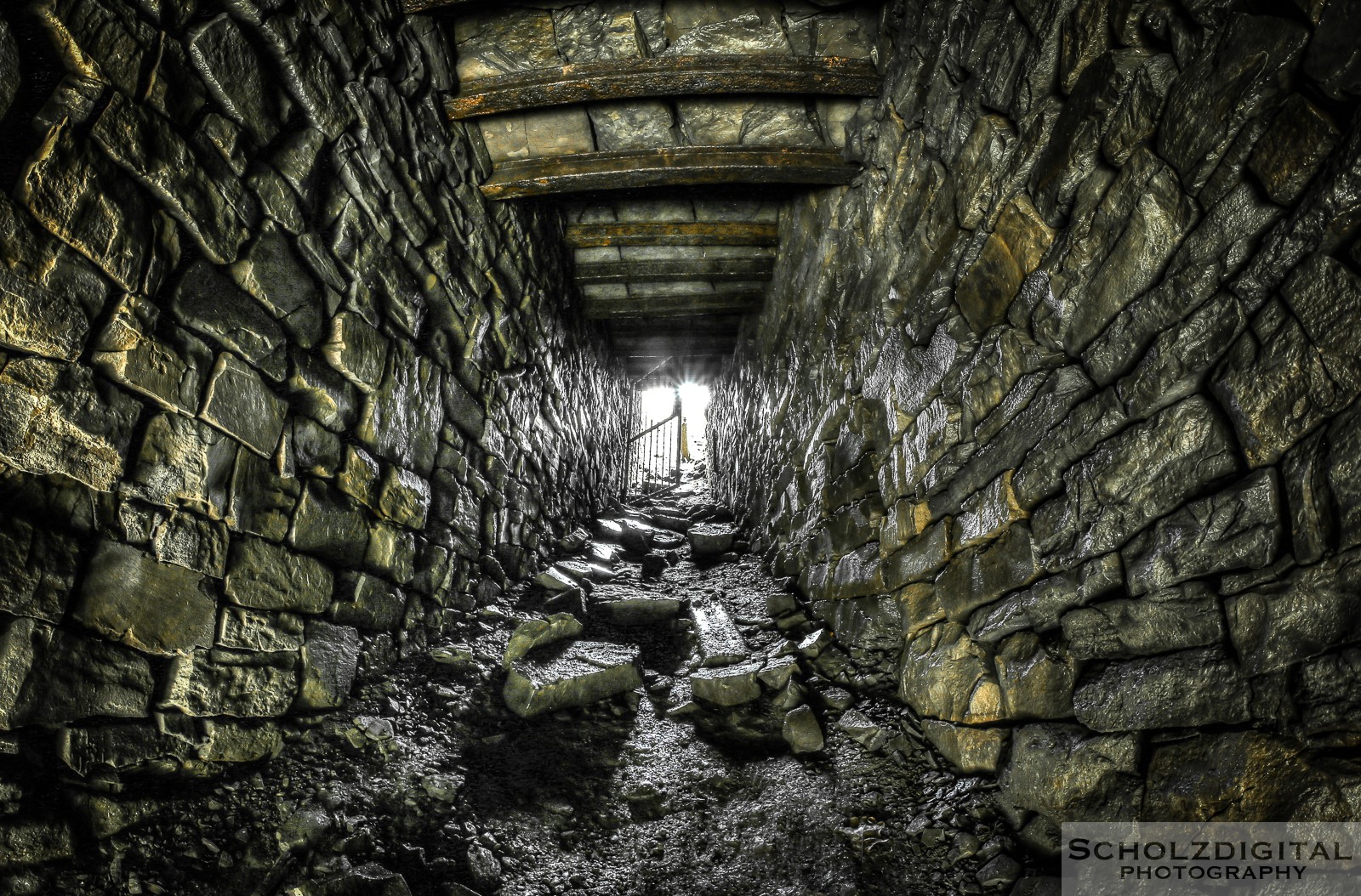 Indiana Jones Bergwerk verlassene Mine in Belgien Urban exploration