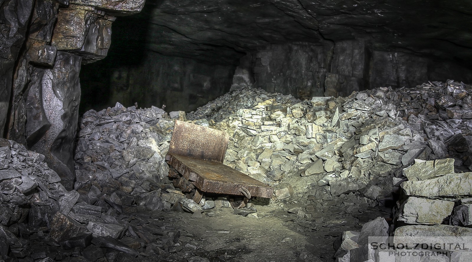 Indiana Jones Bergwerk verlassene Mine in Belgien Urban exploration