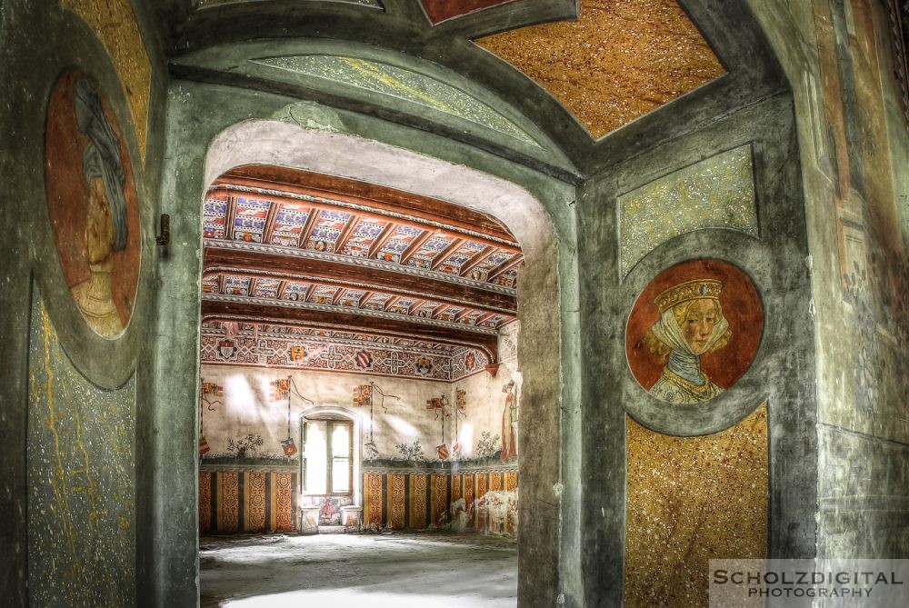 Castello di Rovasenda, Italien, Italy Urbex, abandoned Lost Place 