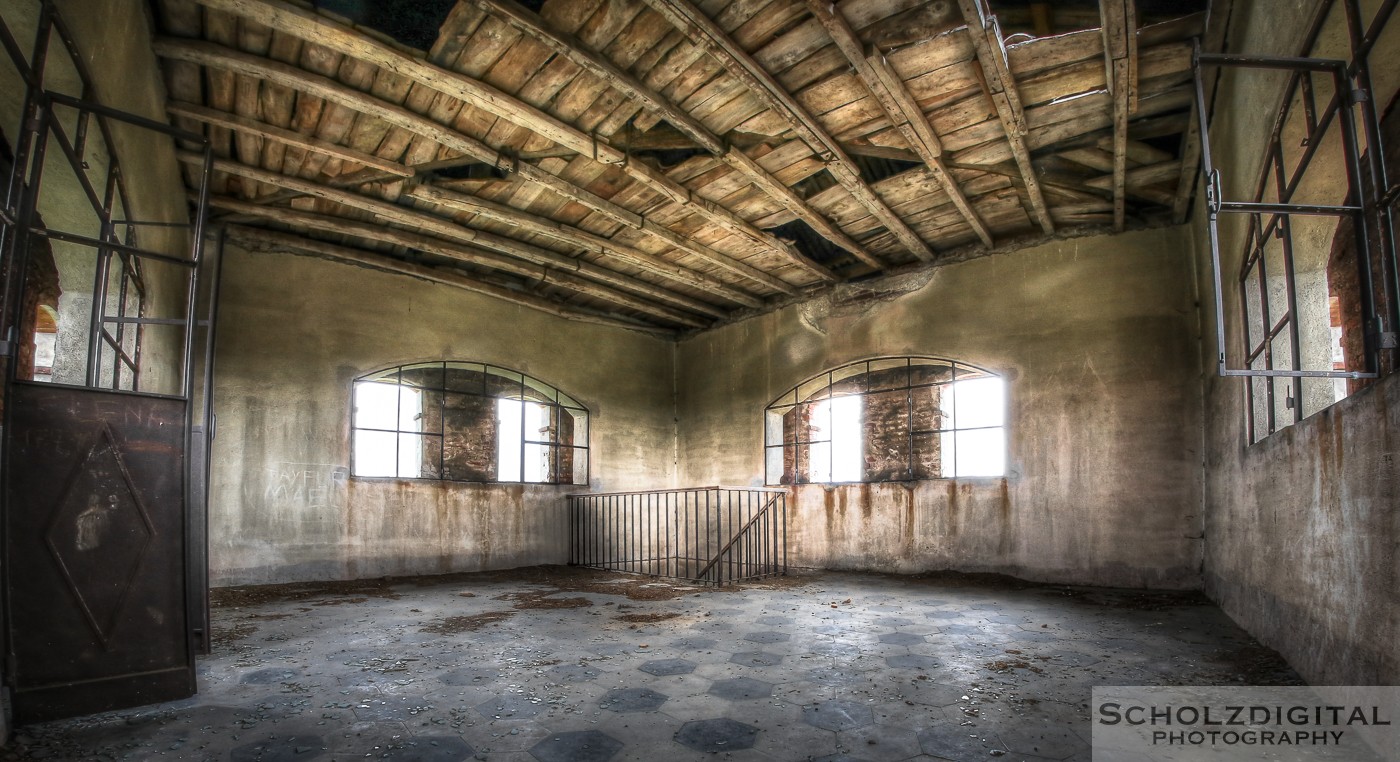 Castello di Rovasenda, Italien, Italy Urbex, abandoned Lost Place