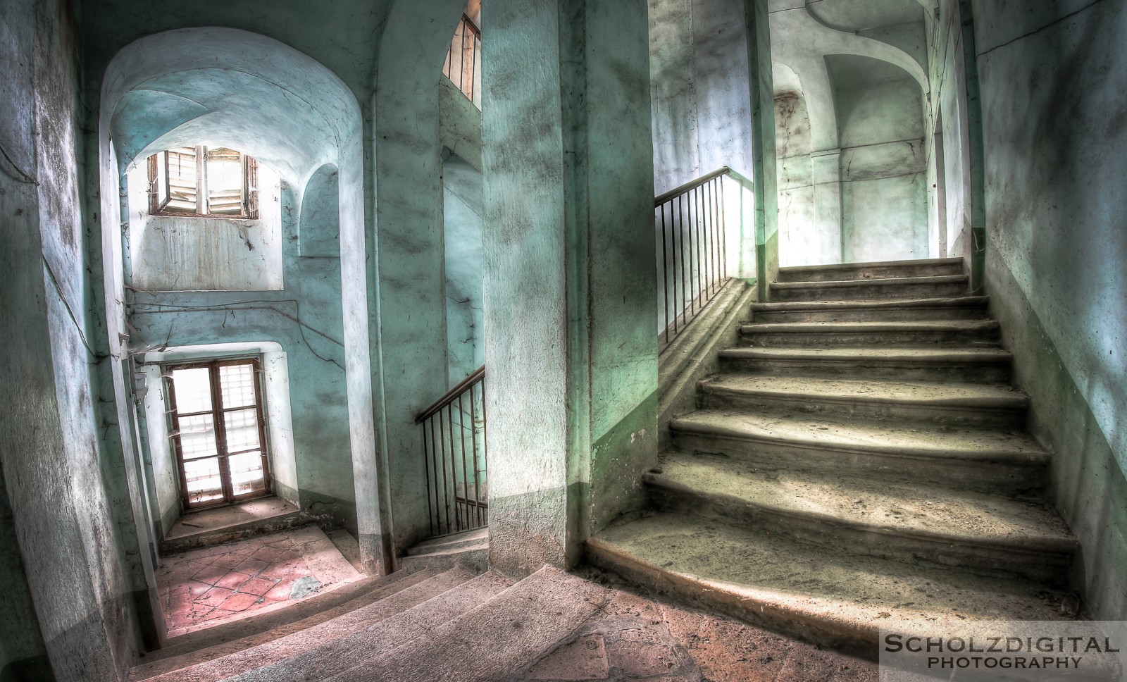 Lezione die Geografia - verlassene Schule int Italien ein Lost Place - urbex