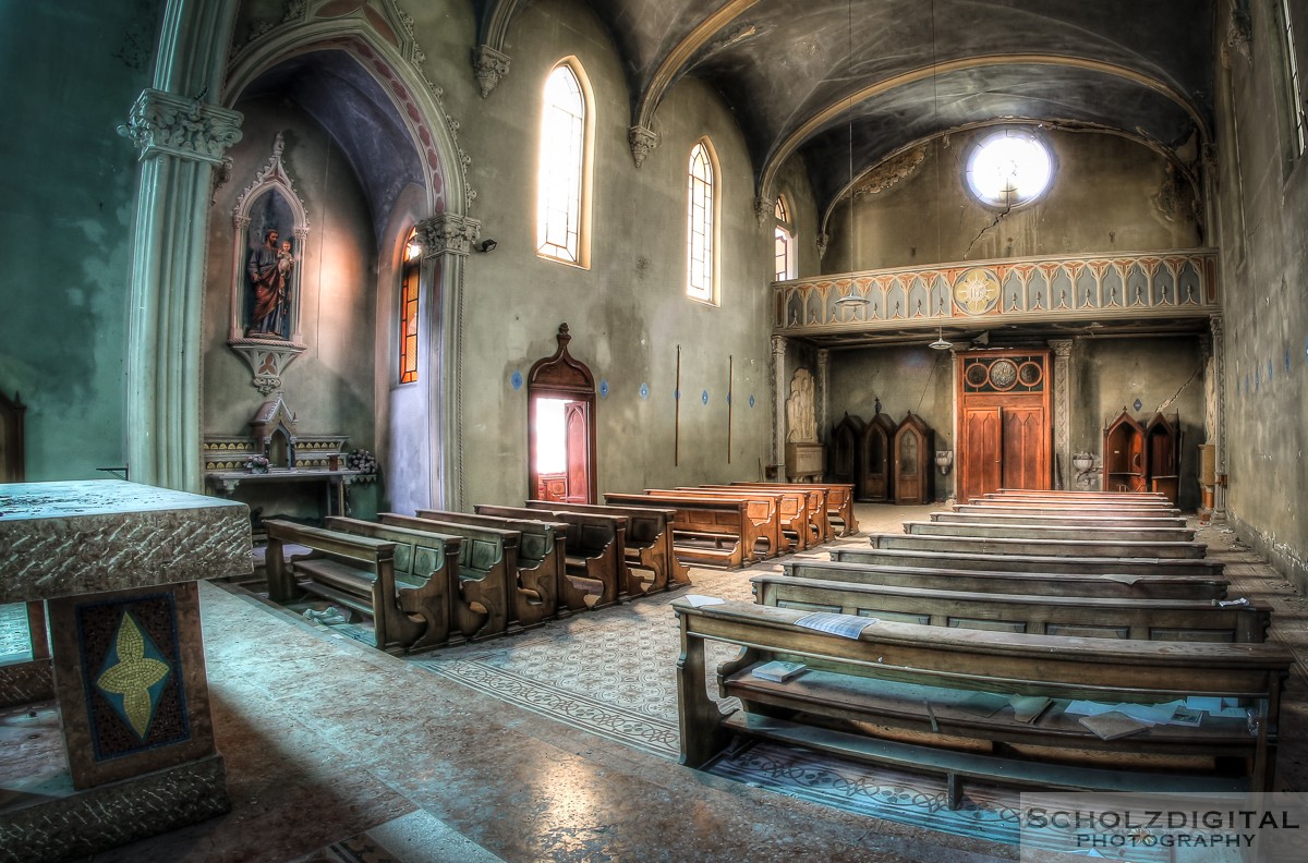 Blue Chapel Urbex Italy Italien Lost Place verlassene Orte Fotos URBEX