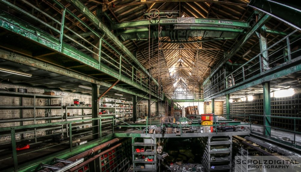 Lost Place urbex Control Room Belgien verlassene Industrieanlage Serraing verlaaten abandoned