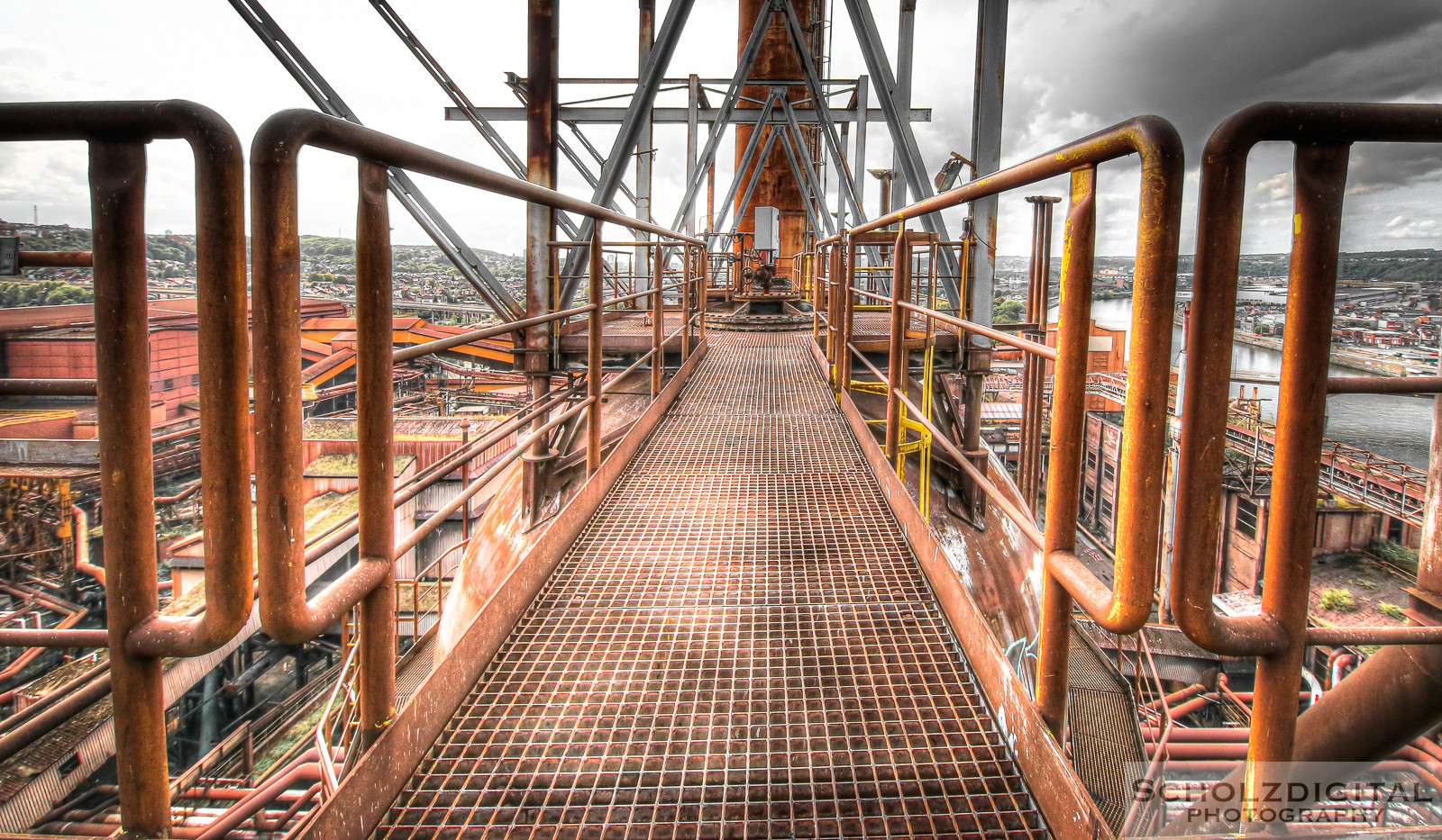 abandoned, Abandoned place, Belgien, Belgium, Bilder, decay, Fotografie, Heavy Metal, HFB, High dynamic range, Industrie, Industriekultur, Kokerei, Lost Place, Lost Places, Lüttich, Schwerindustrie, Seraing, urban exploration, urbex, Urbex Belgien