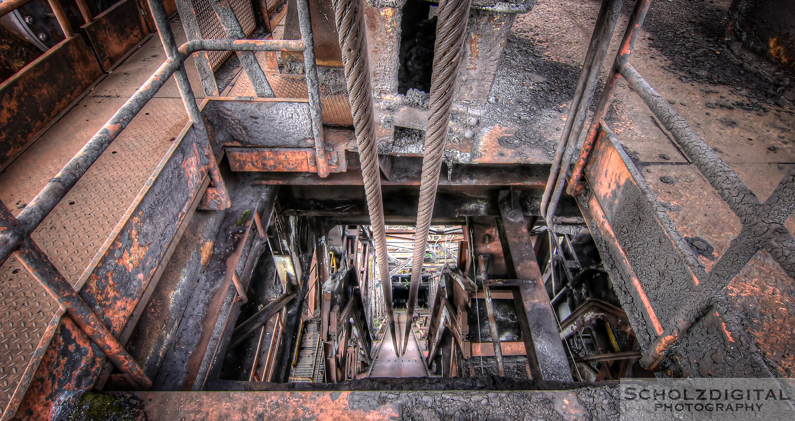 abandoned, Abandoned place, Belgien, Belgium, Bilder, decay, Fotografie, Heavy Metal, HFB, High dynamic range, Industrie, Industriekultur, Kokerei, Lost Place, Lost Places, Lüttich, Schwerindustrie, Seraing, urban exploration, urbex, Urbex Belgien