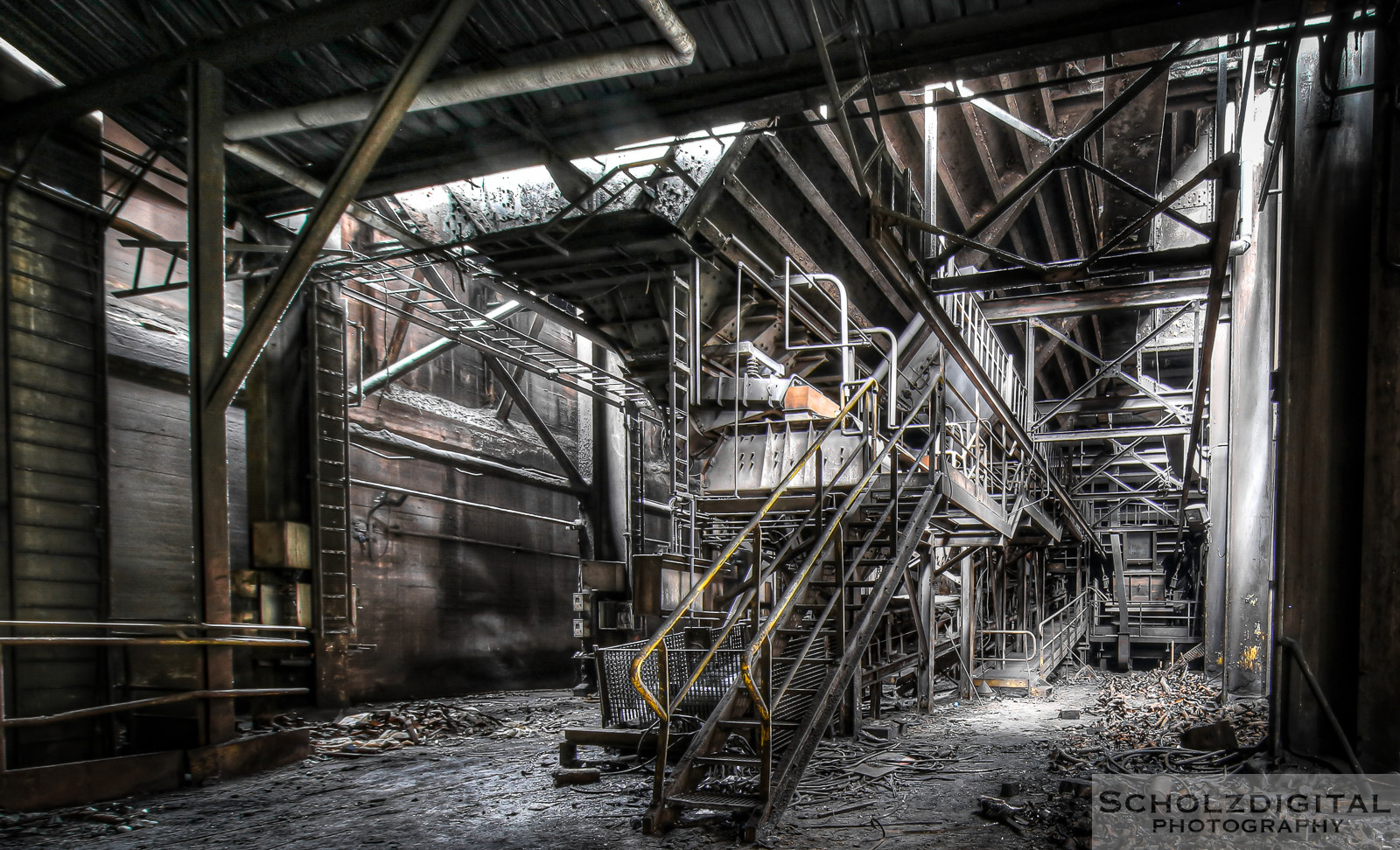 abandoned, Abandoned place, Belgien, Belgium, Bilder, decay, Fotografie, Heavy Metal, HFB, High dynamic range, Industrie, Industriekultur, Kokerei, Lost Place, Lost Places, Lüttich, Schwerindustrie, Seraing, urban exploration, urbex, Urbex Belgien