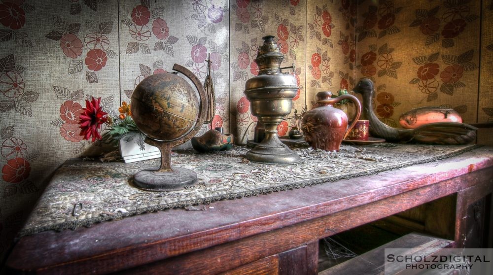 Ferme du Collectionneur, Urbex, lost place in Belgien verlassener Bauernhof Maison