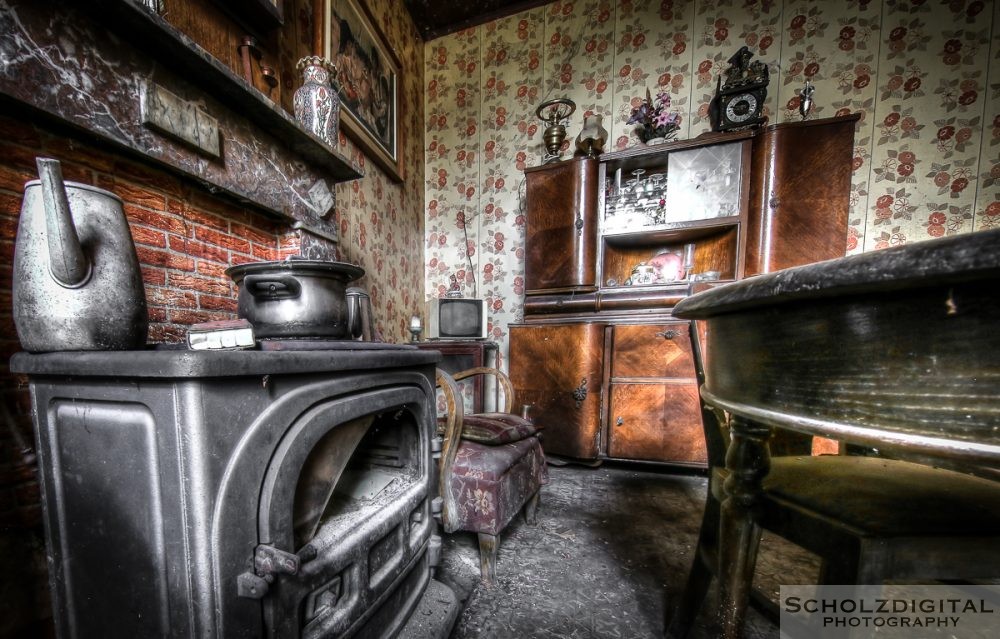 Ferme du Collectionneur, Urbex, lost place in Belgien verlassener Bauernhof Maison