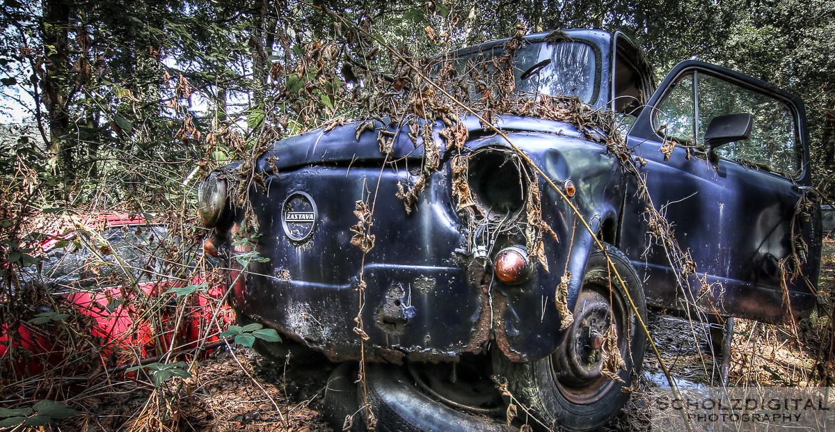 Urbex, Lost Place, HDR, Abandoned, verlassene Orte, verlassen, verlaten, Urban exploration, UE, Belgien, Belgium, Iron Forest, Autofriedhof, Autokerkhof, Cars, Autos, Schrottplatz