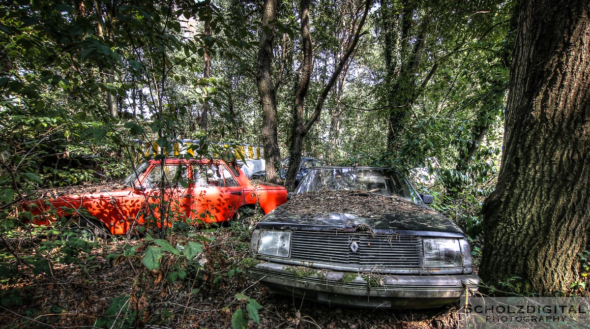 Urbex, Lost Place, HDR, Abandoned, verlassene Orte, verlassen, verlaten, Urban exploration, UE, Belgien, Belgium, Iron Forest, Autofriedhof, Autokerkhof, Cars, Autos, Schrottplatz