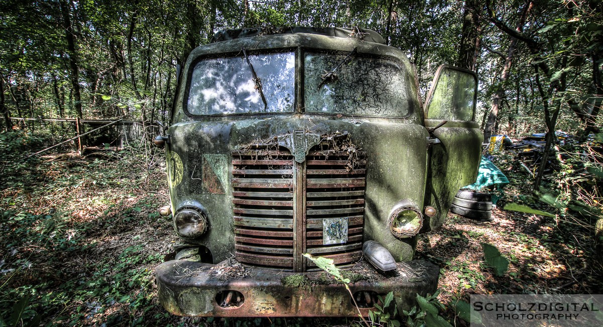 Urbex, Lost Place, HDR, Abandoned, verlassene Orte, verlassen, verlaten, Urban exploration, UE, Belgien, Belgium, Iron Forest, Autofriedhof, Autokerkhof, Cars, Autos, Schrottplatz