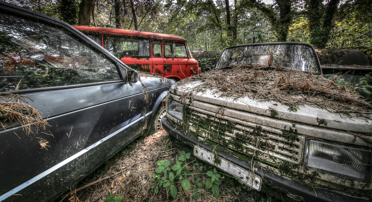 Urbex, Lost Place, HDR, Abandoned, verlassene Orte, verlassen, verlaten, Urban exploration, UE, Belgien, Belgium, Iron Forest, Autofriedhof, Autokerkhof, Cars, Autos, Schrottplatz