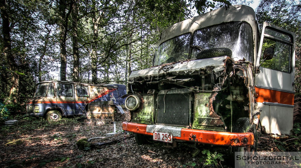 Urbex, Lost Place, HDR, Abandoned, verlassene Orte, verlassen, verlaten, Urban exploration, UE, Belgien, Belgium, Iron Forest, Autofriedhof, Autokerkhof, Cars, Autos, Schrottplatz