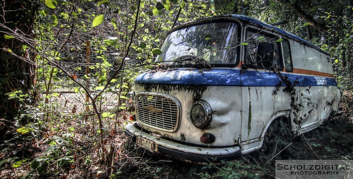 Urbex, Lost Place, HDR, Abandoned, verlassene Orte, verlassen, verlaten, Urban exploration, UE, Belgien, Belgium, Iron Forest, Autofriedhof, Autokerkhof, Cars, Autos, Schrottplatz