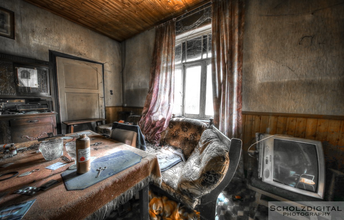 Urbex, Lost Place, HDR, Abandoned, verlassene Orte, verlassen, verlaten, Urban exploration, UE, Holand, Belgien, Maison Felix le Chat,