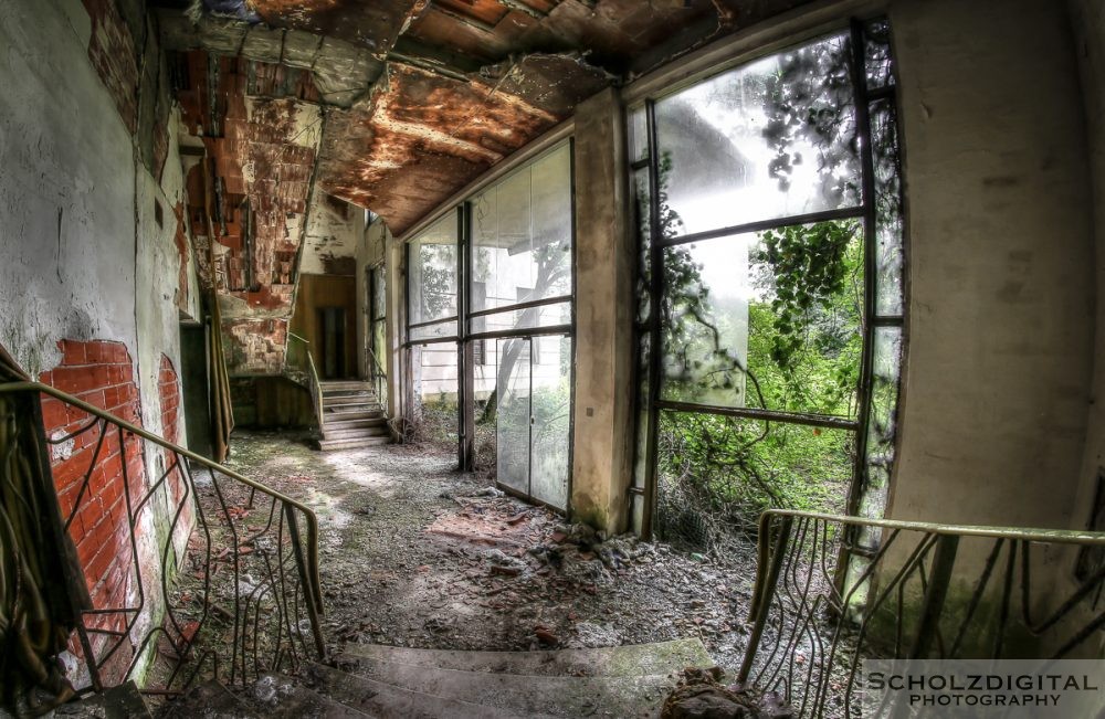 Urbex, Lost Place, HDR, Abandoned, verlassene Orte, verlassen, verlaten, Urban exploration, UE, Italien, Italy, Italia, Milano, rolleer Mosquito Theater, Manicomio