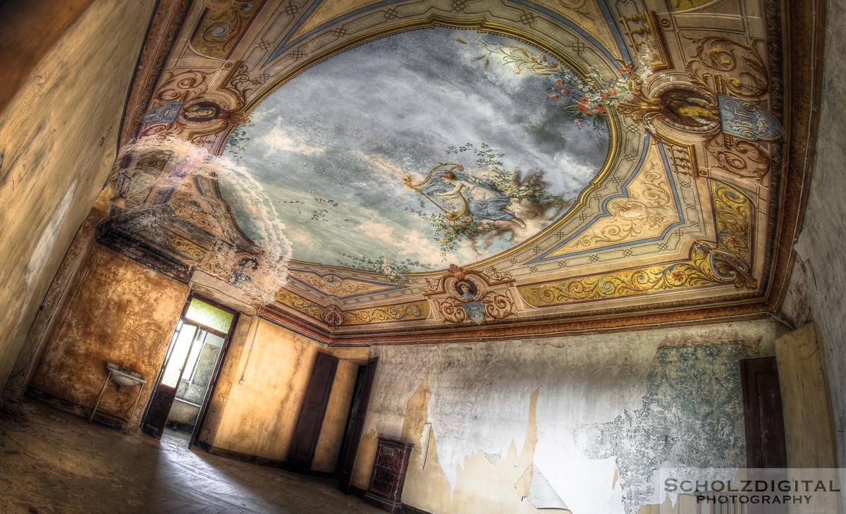 Oriental Gem Urbex Italy Italien Lost Place verlassene Orte Fotos URBEX