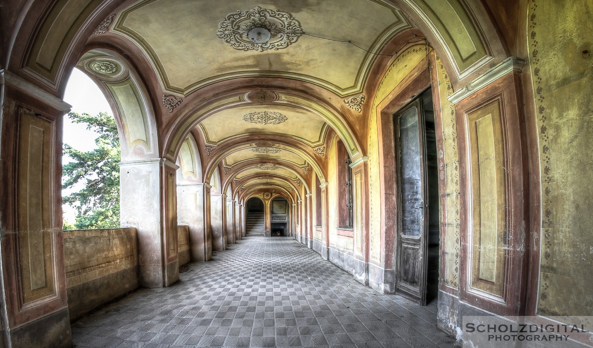 Oriental Gem Urbex Italy Italien Lost Place verlassene Orte Fotos URBEX