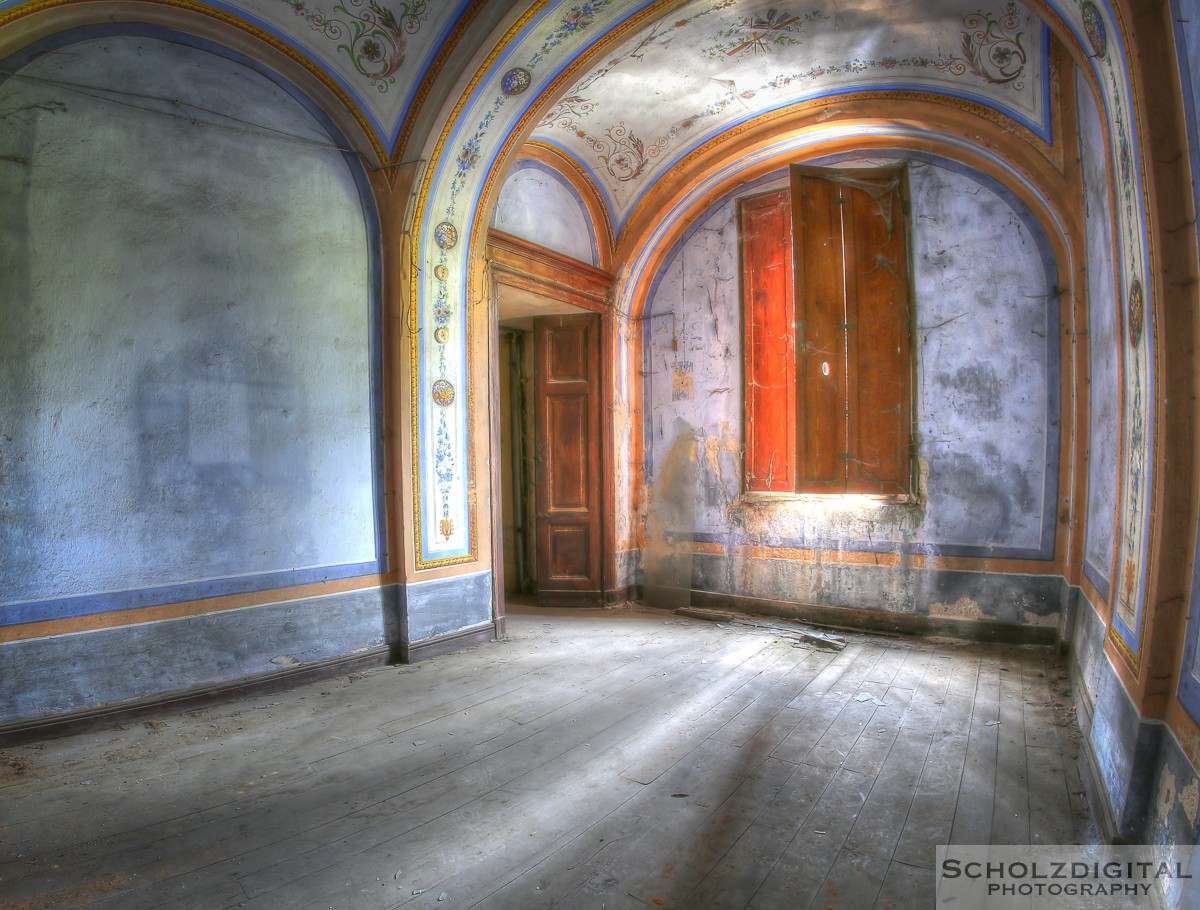 Oriental Gem Urbex Italy Italien Lost Place verlassene Orte Fotos URBEX