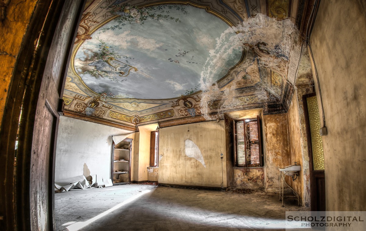 Oriental Gem Urbex Italy Italien Lost Place verlassene Orte Fotos URBEX